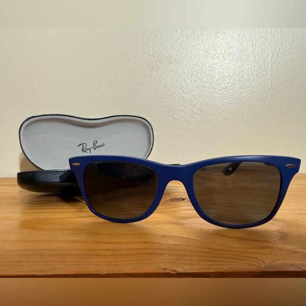 Ray Ban RB4195 6015/8G WAYFARER LITEFORCE Italy FRAME - Picture 3 of 13
